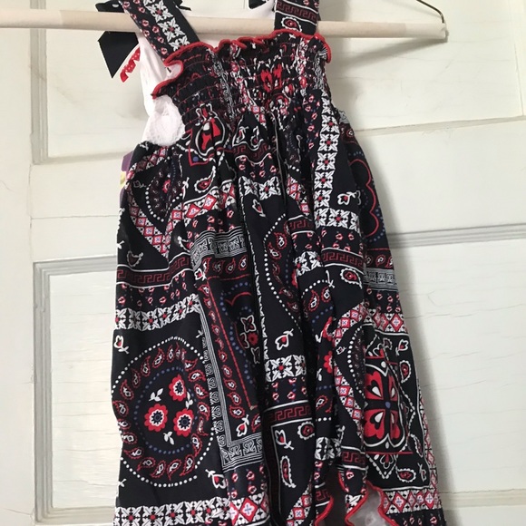 Fresh from Laurie’s closet - Picture 2 of 7